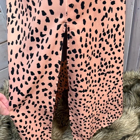 Eesome Peach and Black Patterned Pencil Skirt - Picture 2 of 5